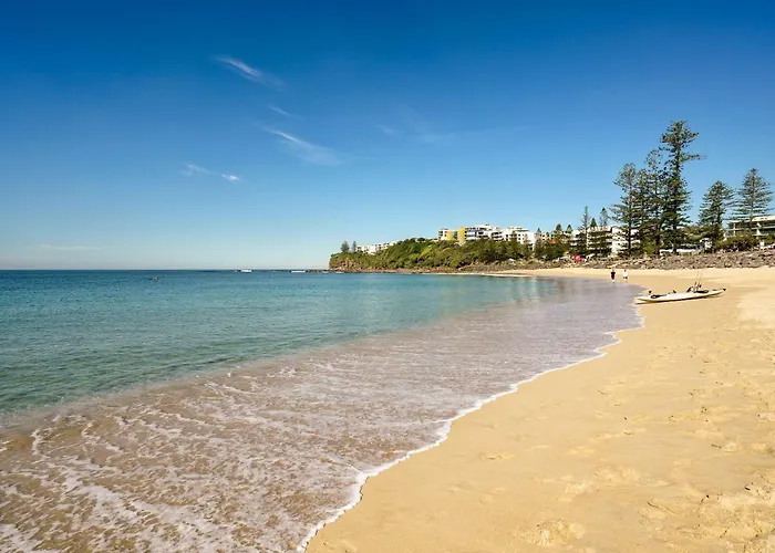 Moffat Beach Coastal Contemporary Unit A