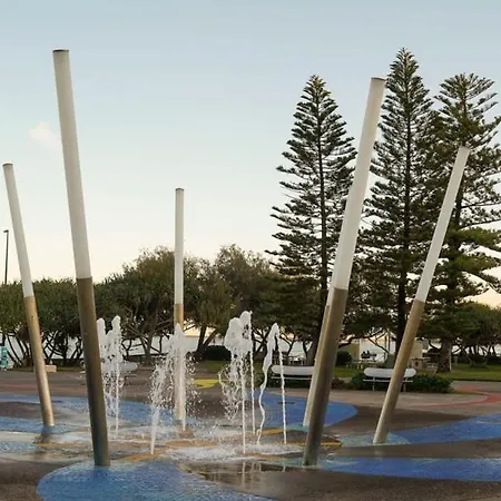 Moffat Beach Coastal Contemporary Unit A Caloundra Exterior photo